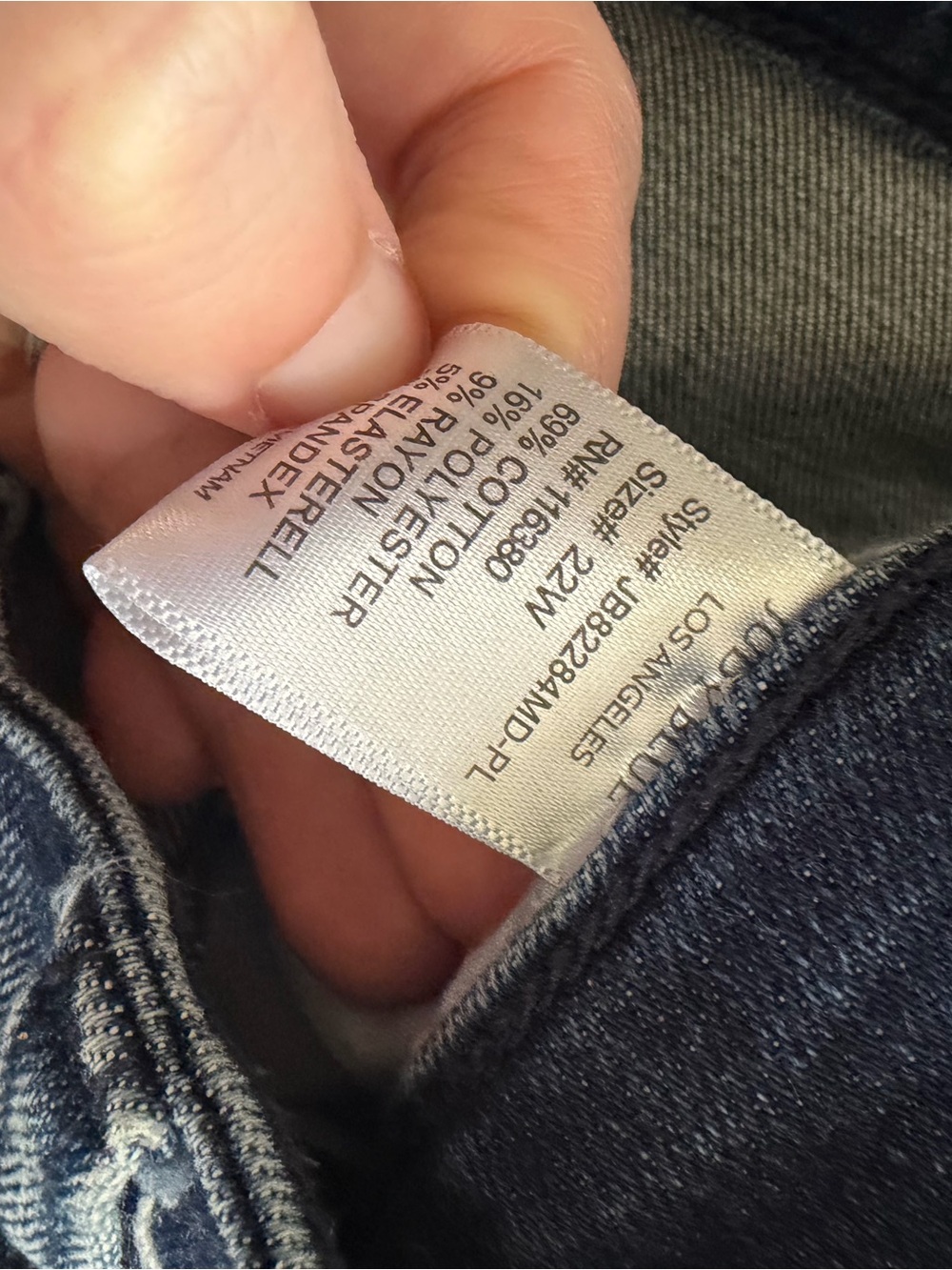 Judy blue boyfriend fit light wash jeans size 22w - Picture 4 of 4
